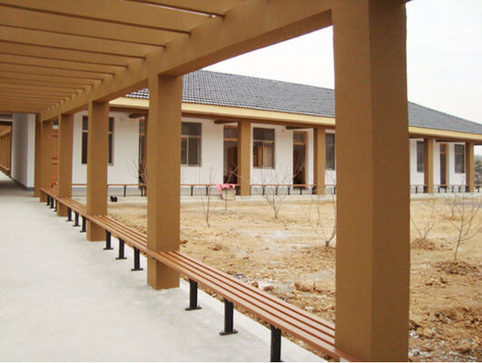 Açık Park Dışında Kamu Bahçesi Veranda WPC Ahşap Çıtalar Sırtı Açık Oturma Tezgahı