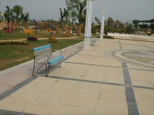 Açık Park Dışında Kamu Bahçesi Veranda WPC Ahşap Çıtalar Sırtı Açık Oturma Tezgahı