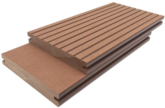 Patio Sundurma 25mm için Tasarlanmış Premium Kompozit Zemin Kaplaması WPC Fayansları