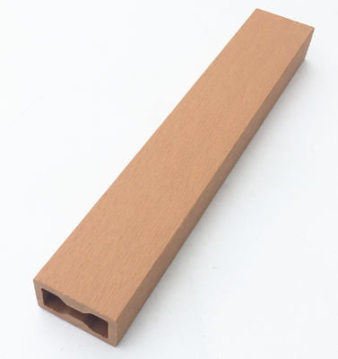 Kapaklı Kompozit Zemin Kaplaması Keel Dış Mekan Suya Dayanıklı WPC Kiriş